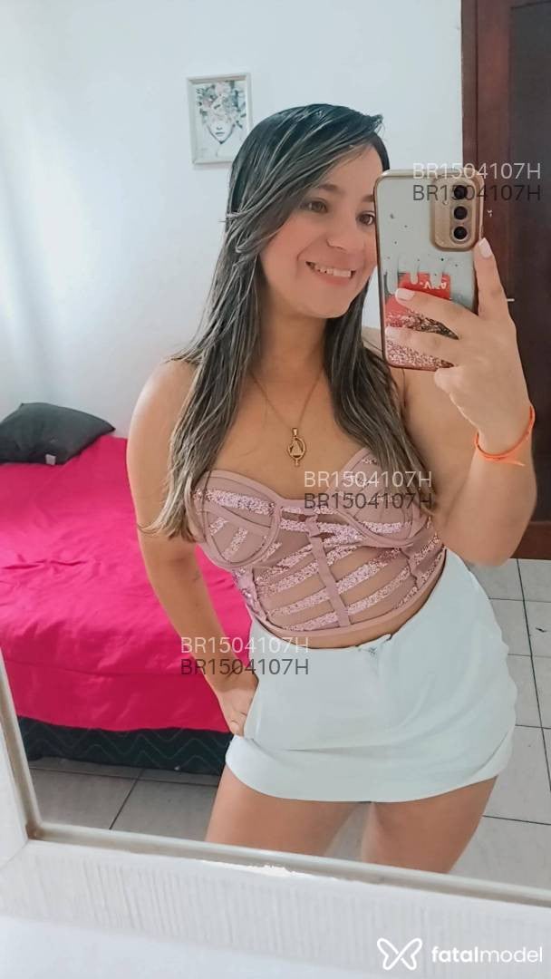 Acompanhante mulher loira (o) de olhos mel em Belo Horizonte - Bianca Bonfim