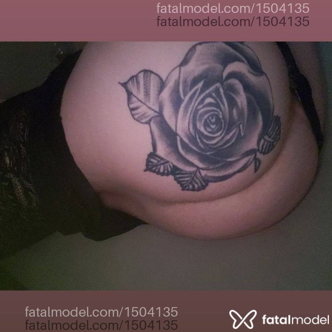 Acompanhante travesti morena (o) de olhos castanhos - Letícia Oliveira