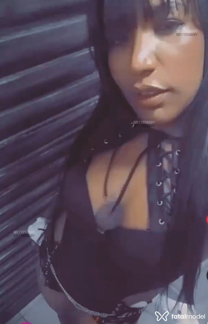 Acompanhante mulher com cabelo castanho de olhos pretos - Fernanda campos Acompanhante mulher com cabelo castanho de olhos pretos - Fernanda campos