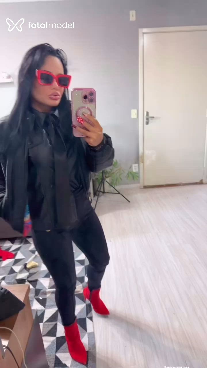 Acompanhante mulher morena (o) de olhos pretos - Sabrina Nordeste