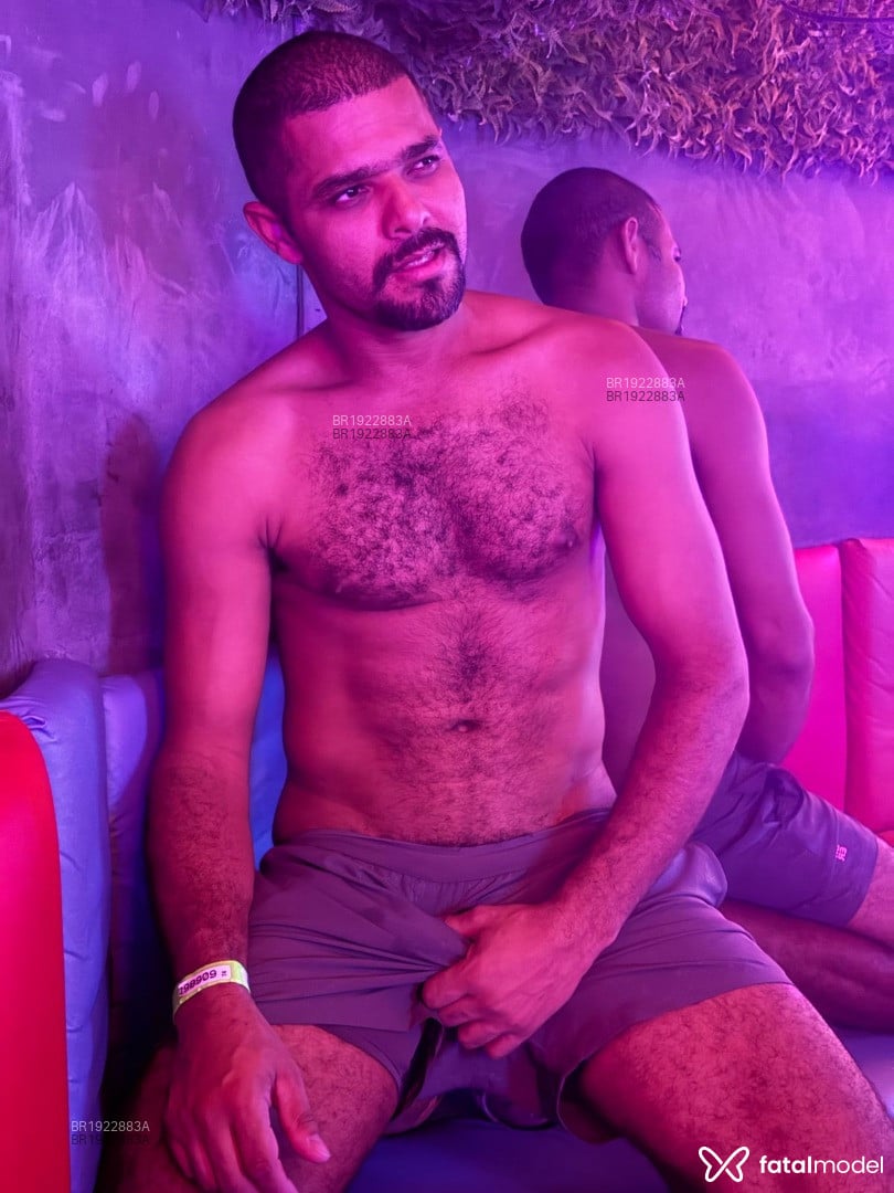 Acompanhante homem morena (o) de olhos castanhos em São Paulo - Kaike Rossi