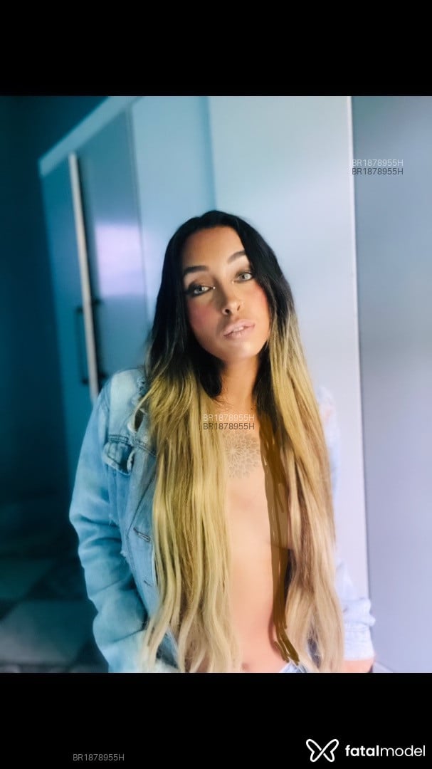Acompanhante mulher loira (o) de olhos castanhos em São Paulo - Talula Vieira