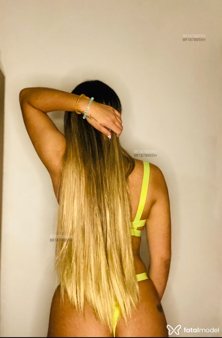 Acompanhante mulher loira (o) de olhos castanhos em São Paulo - Talula Vieira