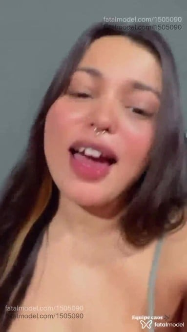 Acompanhante mulher com cabelo castanho de olhos castanhos em Campina Grande - Medusa