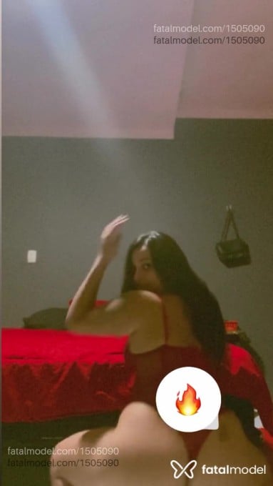 Acompanhante mulher com cabelo castanho de olhos castanhos em Campina Grande - Medusa