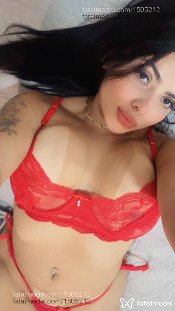 Acompanhante mulher morena (o) de olhos castanhos - Isabella