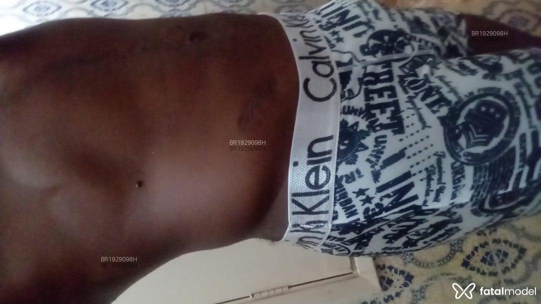 Acompanhante homem morena (o) de olhos pretos em Campinas - Gatopreto