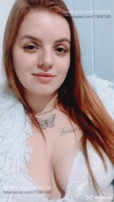 Acompanhante mulher ruiva (o) de olhos mel em Santa Cruz do Sul - KAROL MORETTI