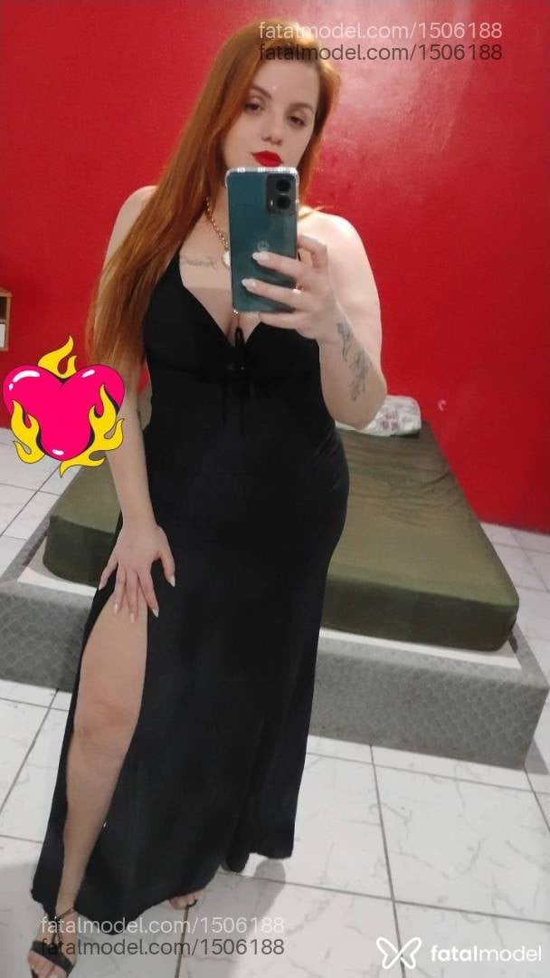 Acompanhante mulher ruiva (o) de olhos mel - KAROL MORETTI