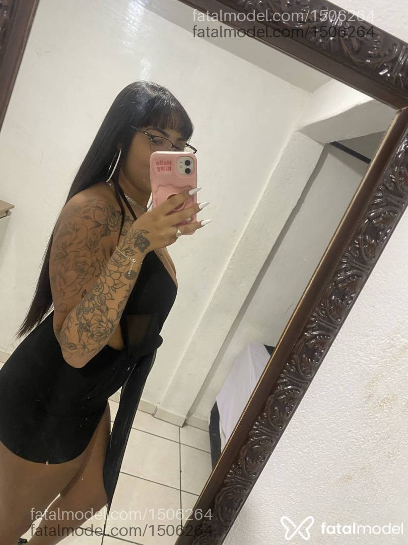 Acompanhante mulher com cabelo castanho de olhos castanhos - Bianca oliveira