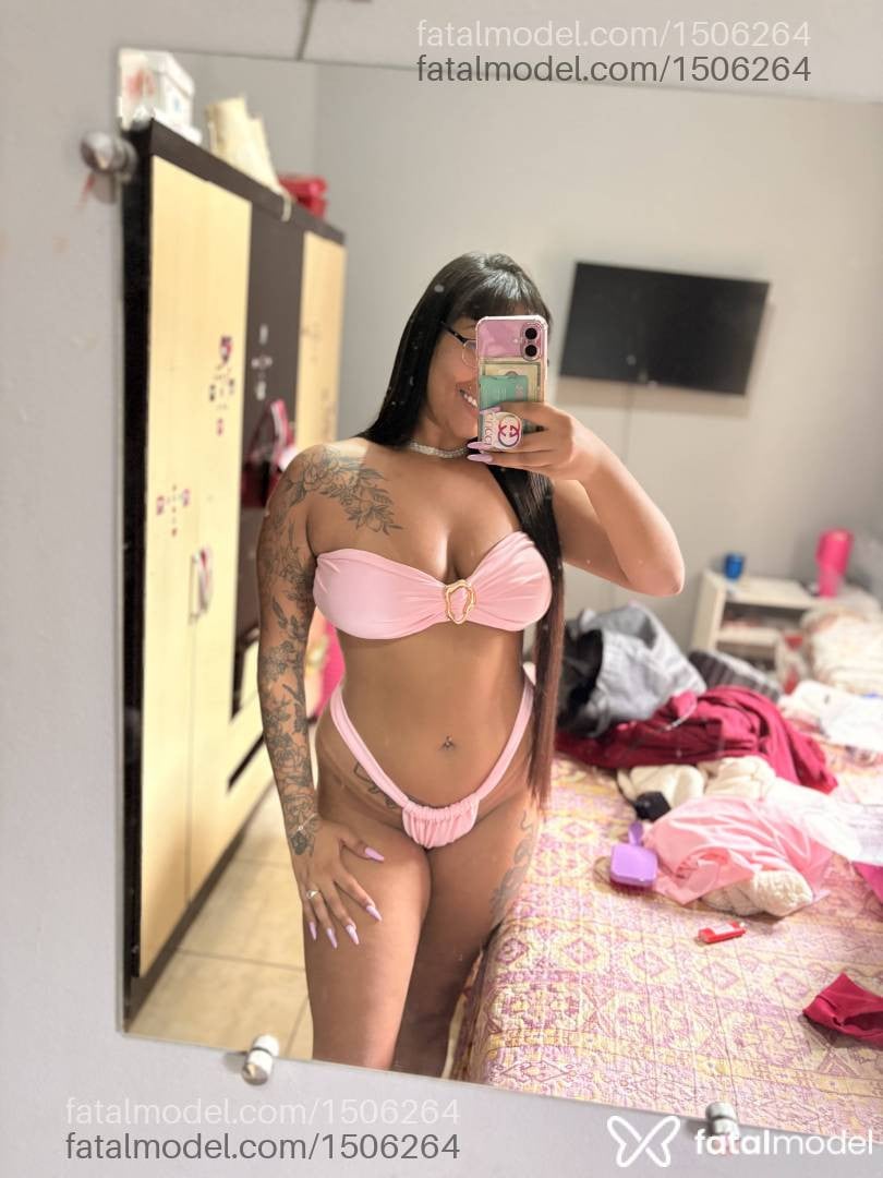 Acompanhante mulher com cabelo castanho de olhos castanhos - Bianca oliveira