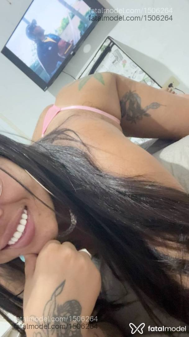 Acompanhante mulher com cabelo castanho de olhos castanhos - Bianca oliveira
