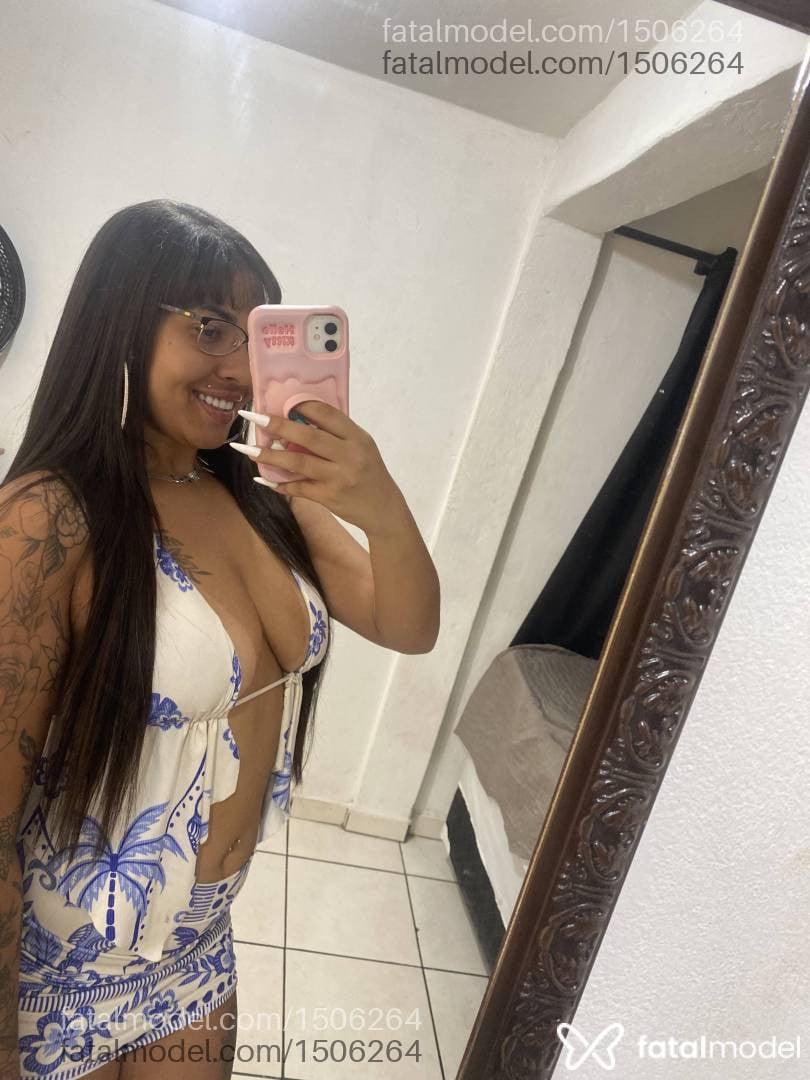 Acompanhante mulher com cabelo castanho de olhos castanhos - Bianca oliveira