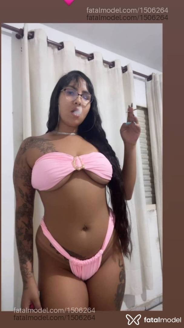 Acompanhante mulher com cabelo castanho de olhos castanhos - Bianca oliveira