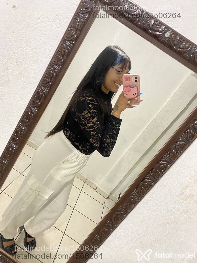 Acompanhante mulher com cabelo castanho de olhos castanhos em Extrema - Bianca oliveira