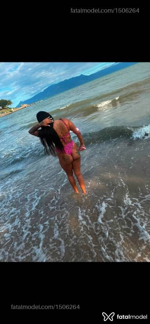 Acompanhante mulher com cabelo castanho de olhos castanhos - Bianca oliveira