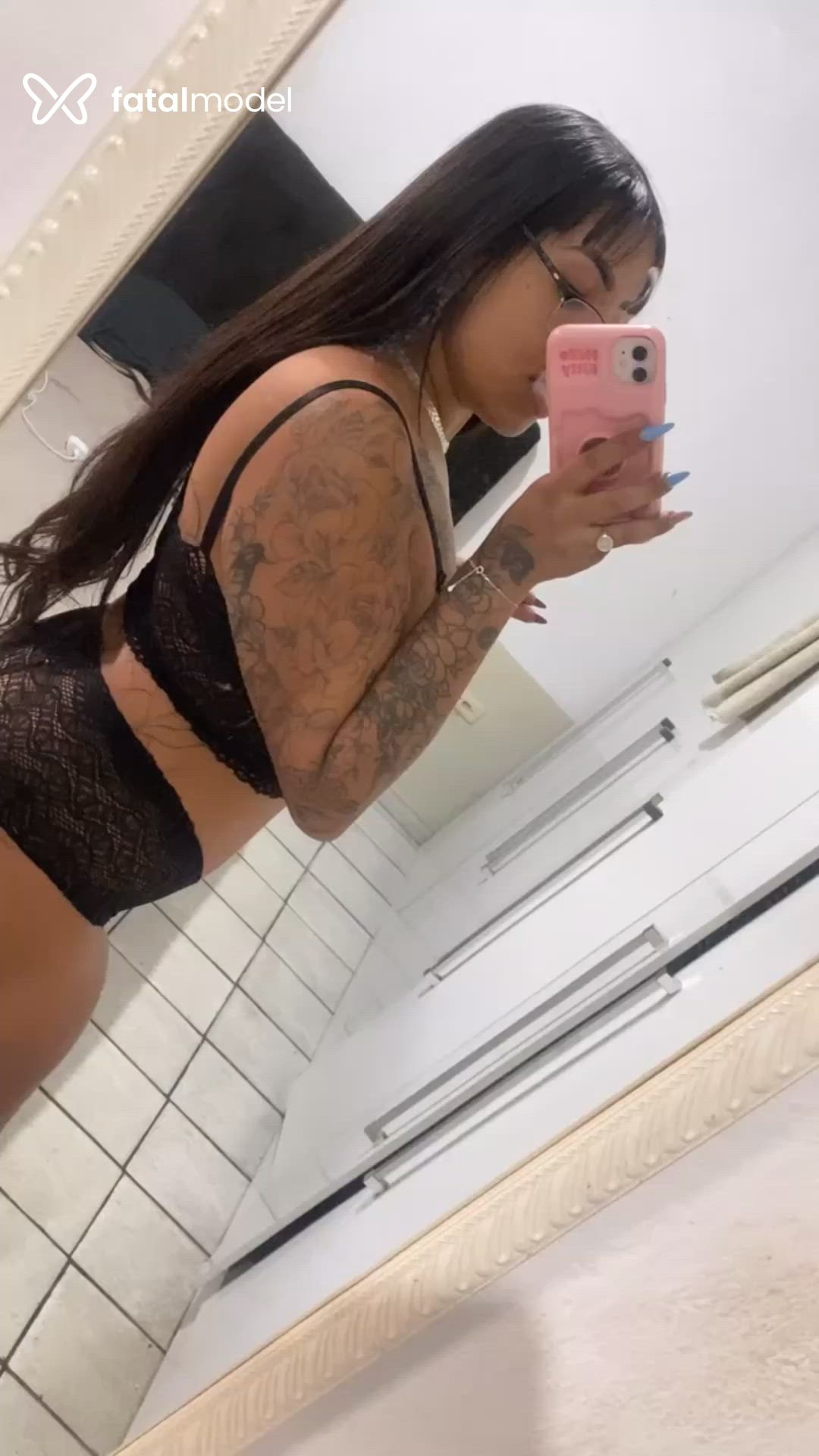 Acompanhante mulher com cabelo castanho de olhos castanhos em Extrema - Bianca oliveira