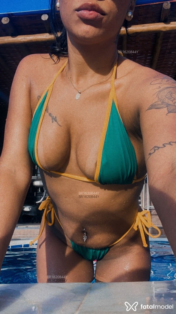 Acompanhante mulher morena (o) de olhos pretos em Jacobina Acompanhante mulher morena (o) de olhos pretos em Jacobina - Bruna