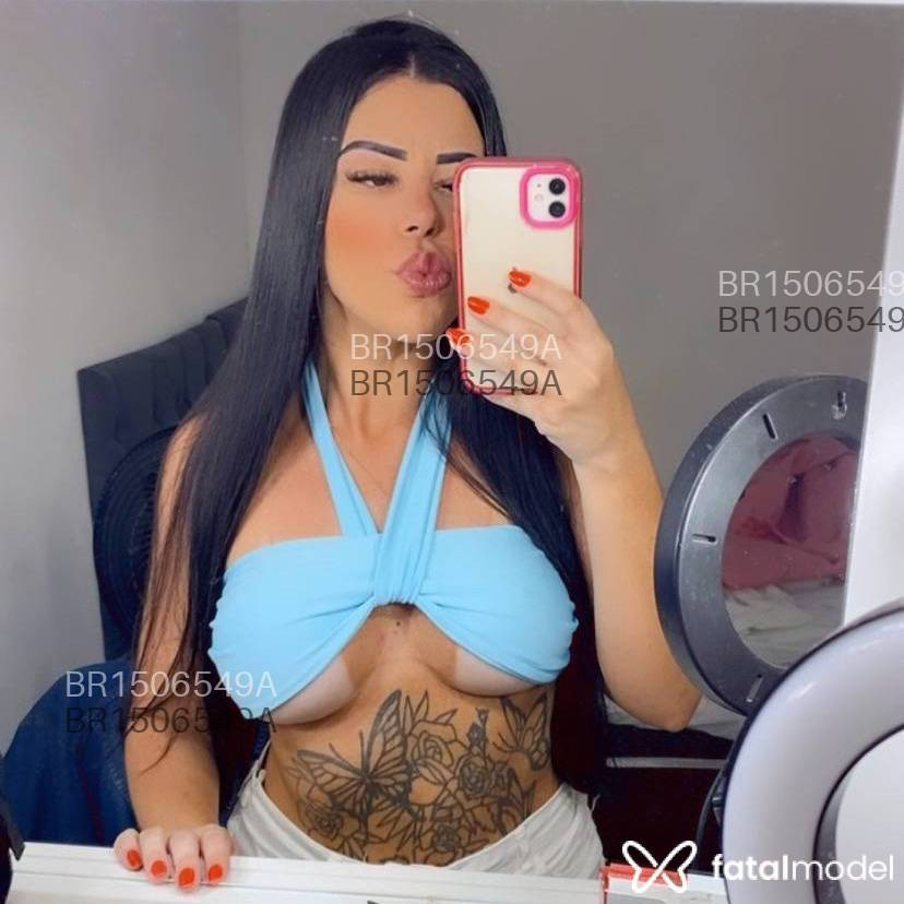 Acompanhante mulher com cabelo castanho de olhos verdes - Gabi Tavares Acompanhante mulher com cabelo castanho de olhos verdes - Gabi Tavares