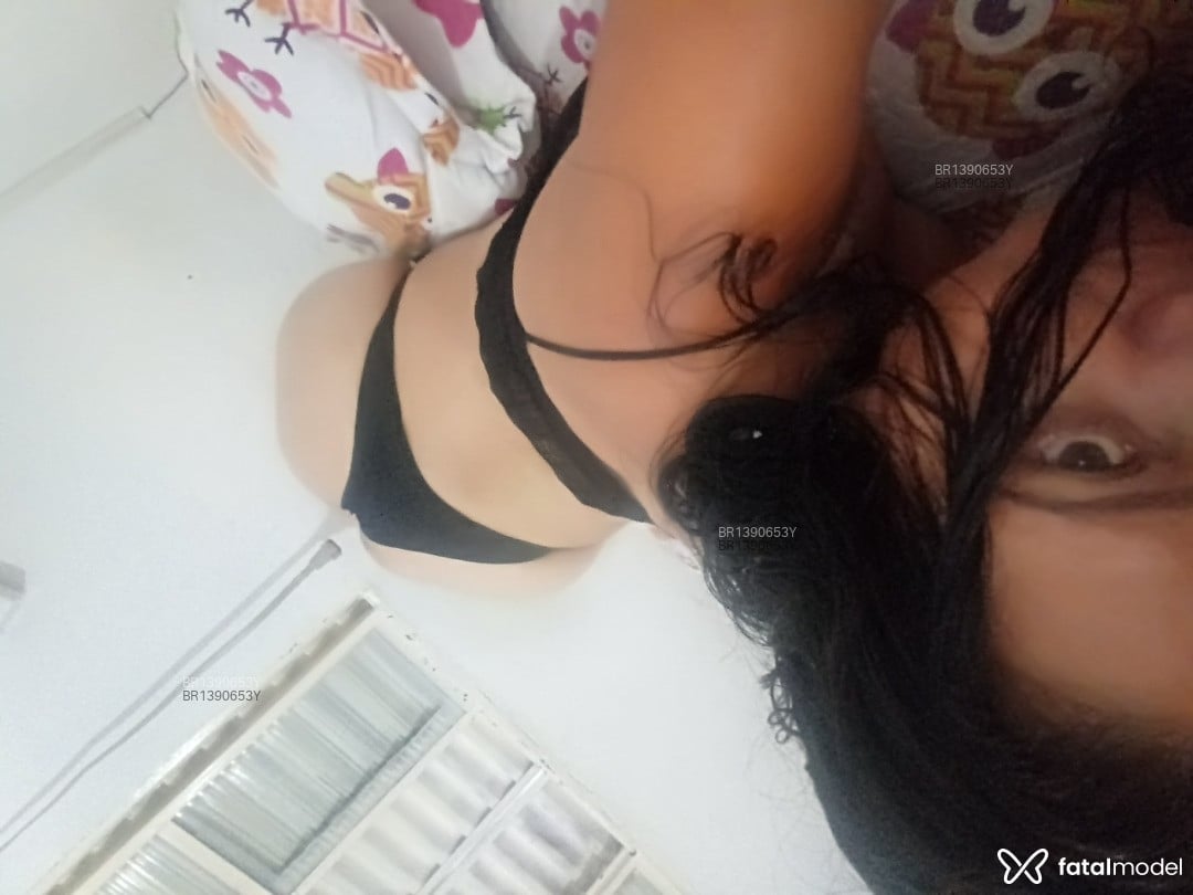 Acompanhante mulher morena (o) de olhos castanhos em Dracena - Morena