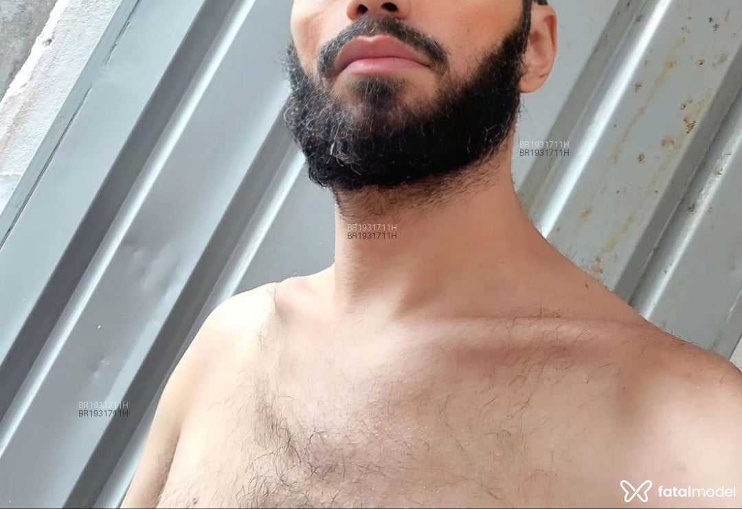 Acompanhante homem com cabelo castanho de olhos pretos em Juazeiro do Norte Acompanhante homem com cabelo castanho de olhos pretos em Juazeiro do Norte - SigiloM