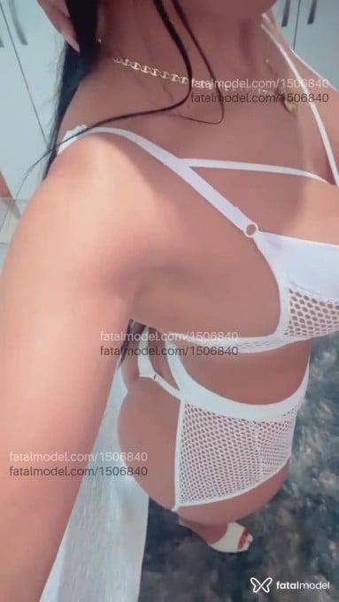 Acompanhante mulher morena (o) de olhos castanhos - Ketlyn Acompanhante mulher morena (o) de olhos castanhos - Ketlyn