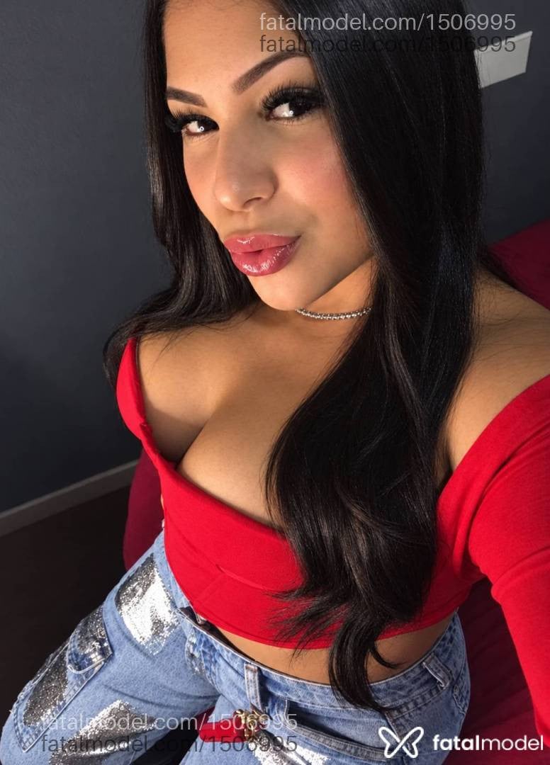 Acompanhante mulher morena (o) de olhos castanhos - Victoria Sanches