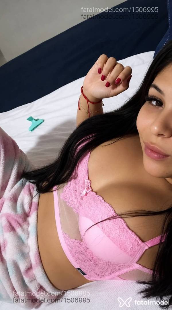 Acompanhante mulher morena (o) de olhos castanhos - Victoria Sanches