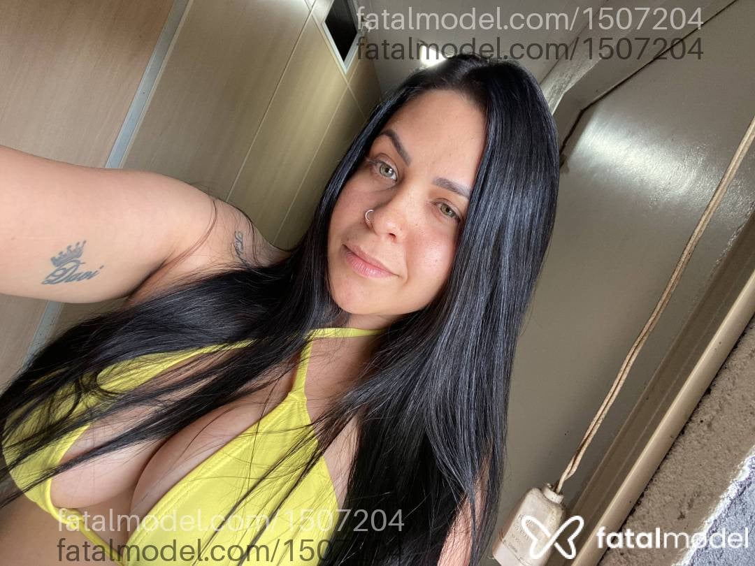 Acompanhante mulher morena (o) de olhos verdes em Imbituba - Iara Rabbane