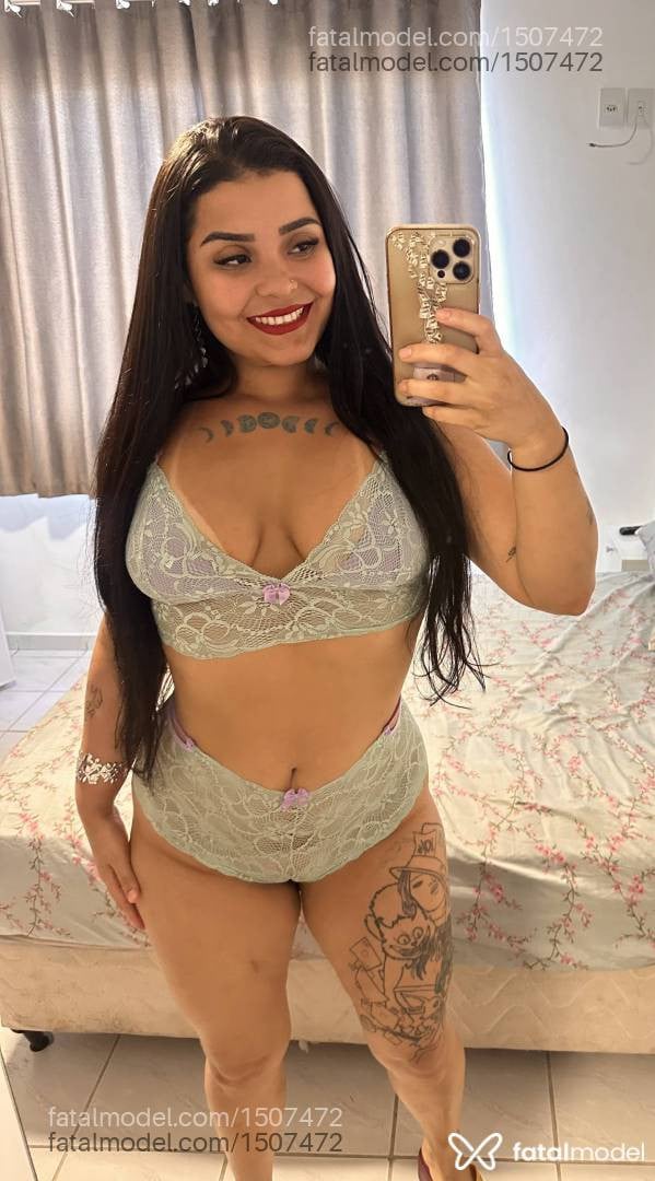 Acompanhante mulher com cabelo castanho de olhos castanhos em Baixo Guandu - Tatiana