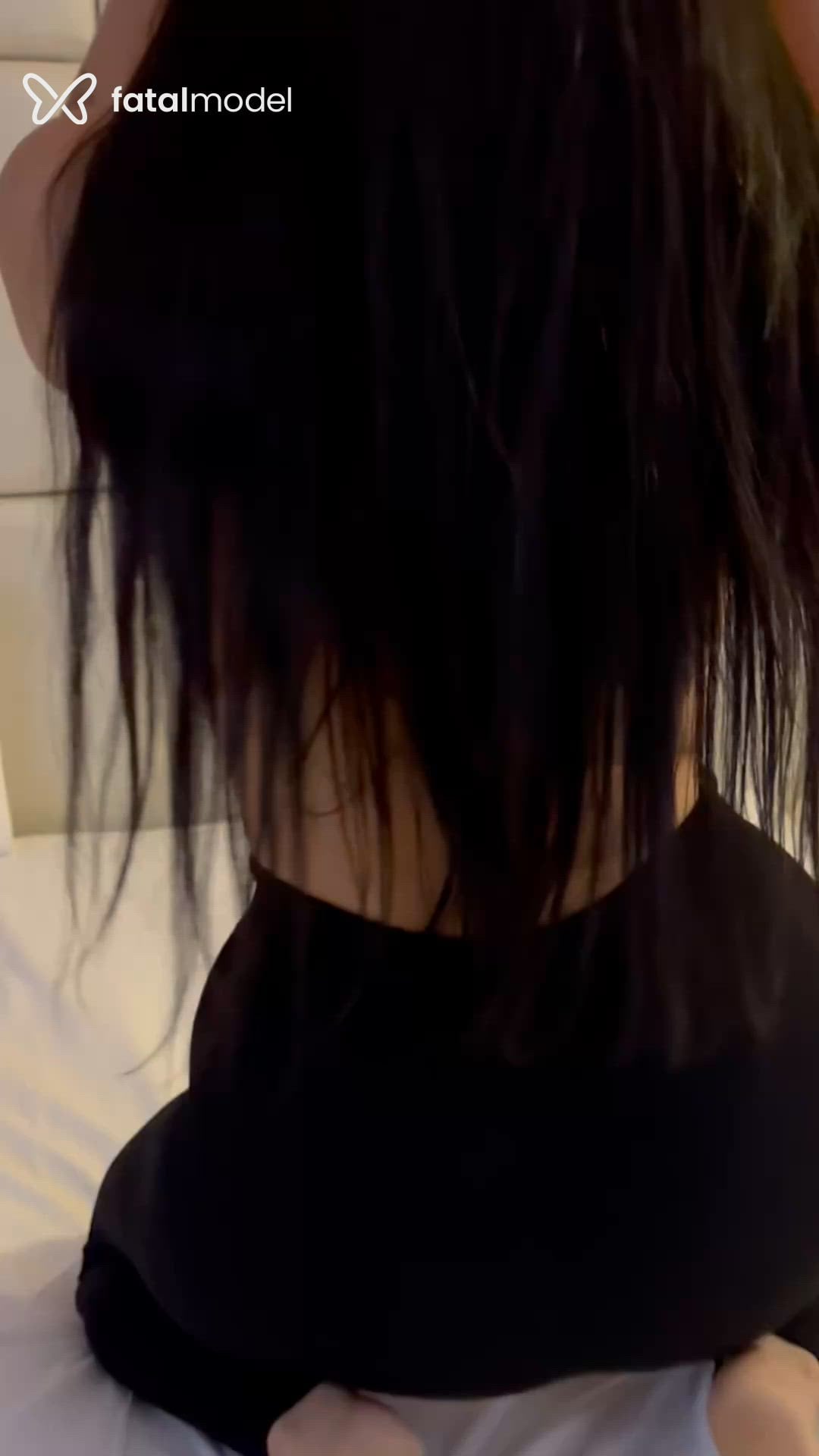 Acompanhante mulher com cabelo castanho de olhos castanhos em Porto Seguro Acompanhante mulher com cabelo castanho de olhos castanhos em Porto Seguro - Tatiana