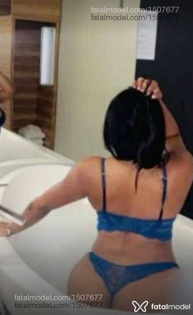 Acompanhante mulher morena (o) de olhos pretos em Pindamonhangaba - Cléo Venturini