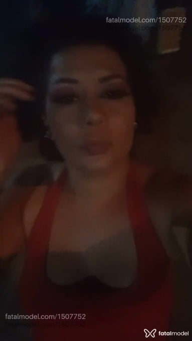 Acompanhante travesti morena (o) de olhos castanhos - Priscilla leonni