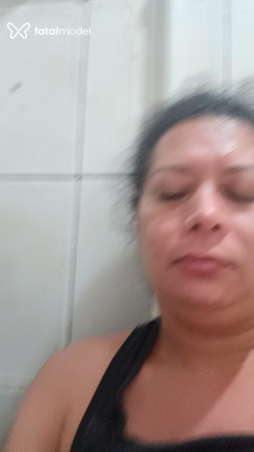 Acompanhante travesti morena (o) de olhos castanhos - Priscilla leonni