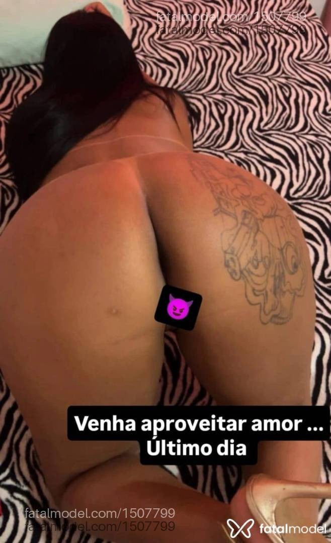 Acompanhante mulher morena (o) de olhos castanhos - Paolla