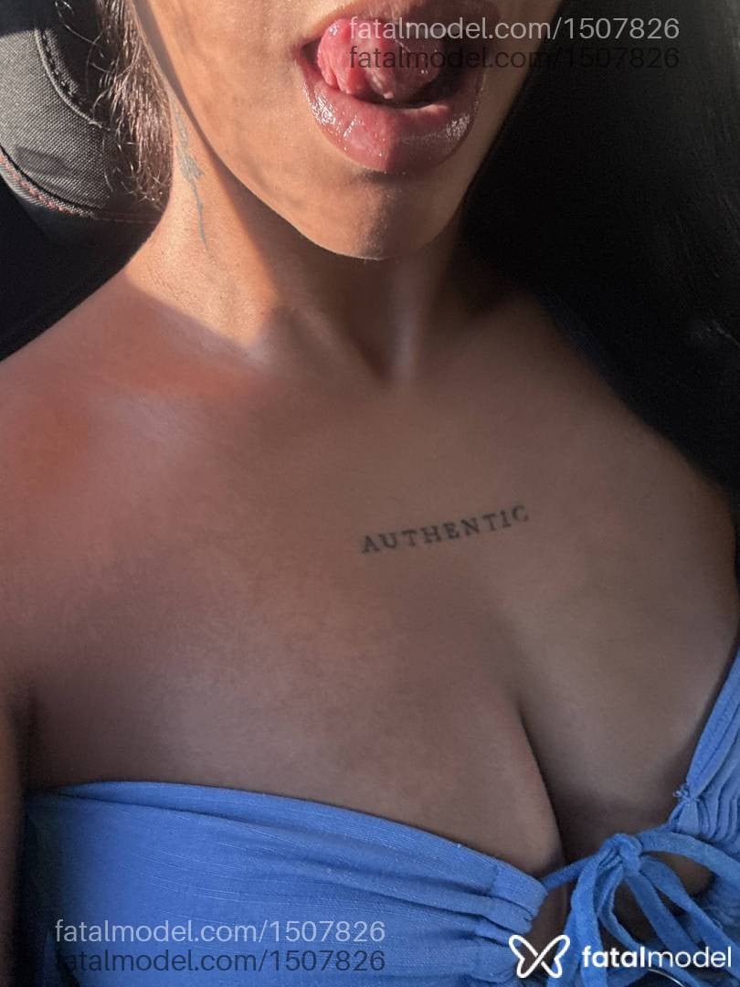 Acompanhante mulher morena (o) de olhos castanhos - Camila Ferrari