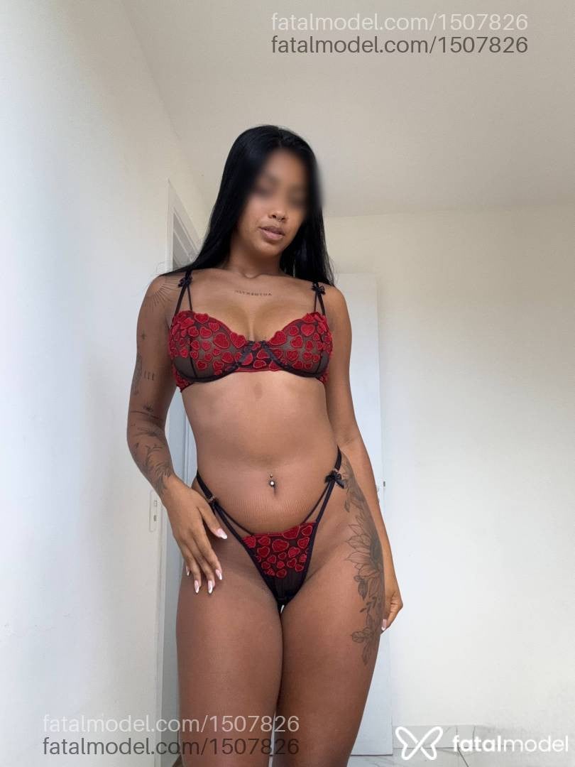 Acompanhante mulher morena (o) de olhos castanhos em Salvador - Camila Ferrari