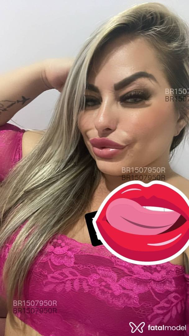 Acompanhante mulher loira (o) de olhos verdes em Gurupi - Camilla Bricio