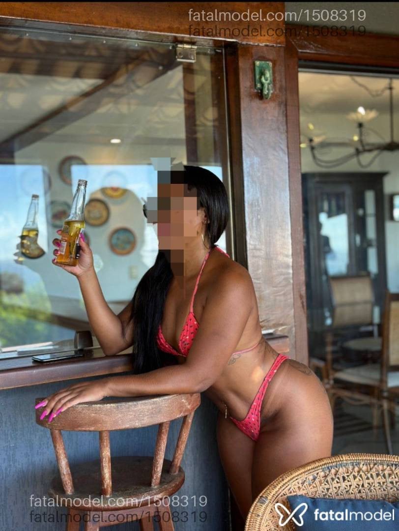 Acompanhante mulher morena (o) de olhos castanhos - Jenypher