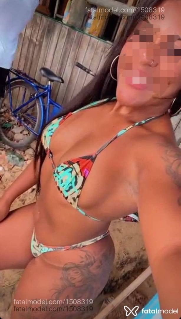 Acompanhante mulher morena (o) de olhos castanhos - Jenypher
