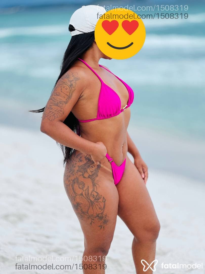 Acompanhante mulher morena (o) de olhos castanhos - Jenypher