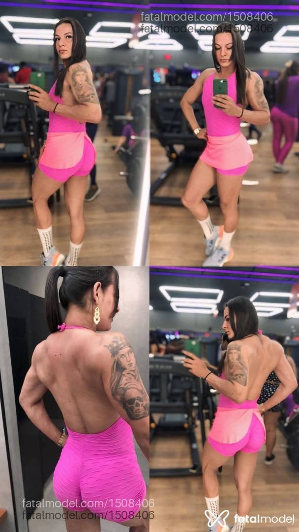 Acompanhante mulher trans com cabelo castanho de olhos castanhos em São Mateus - Bruna Surfy