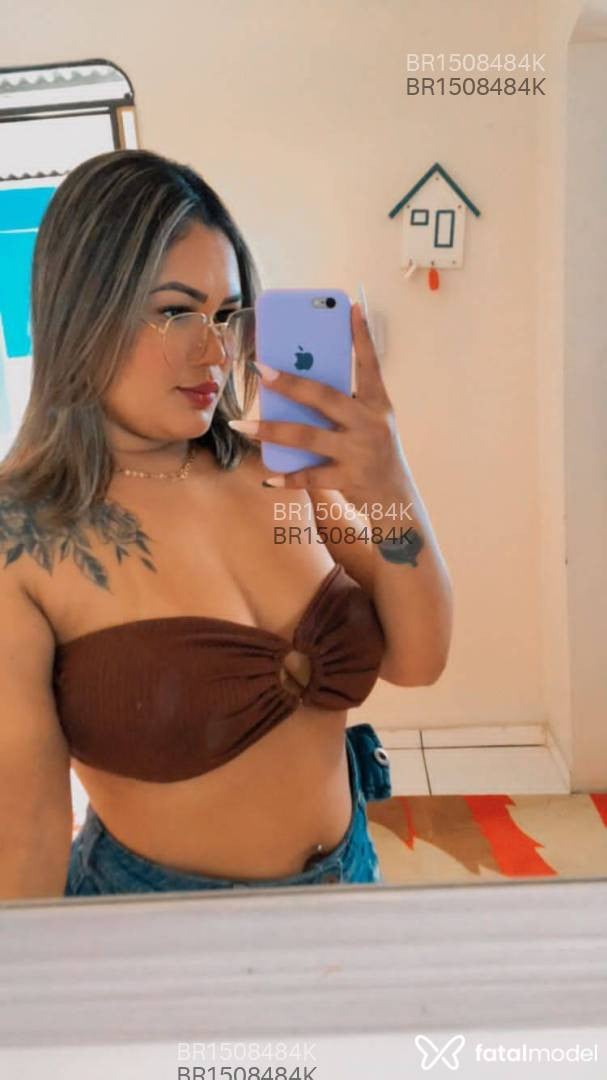 Acompanhante mulher loira (o) de olhos castanhos em Boa Vista - Laura Beatriz