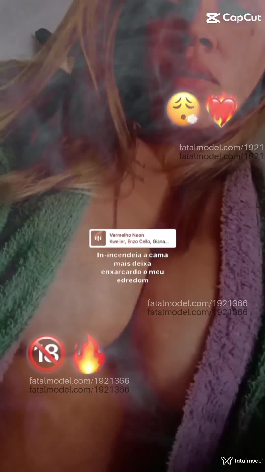 Acompanhante mulher com cabelo castanho de olhos mel em São Paulo Acompanhante mulher com cabelo castanho de olhos mel em São Paulo - Alice Mel
