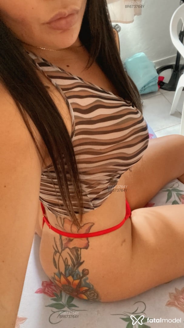Acompanhante mulher morena (o) de olhos pretos em Primavera do Leste - Luana Brandão