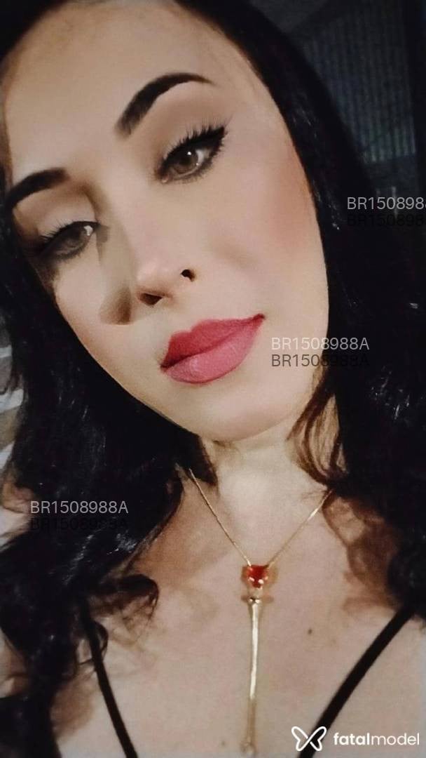 Acompanhante travesti morena (o) de olhos verdes em Araraquara - Gabriela