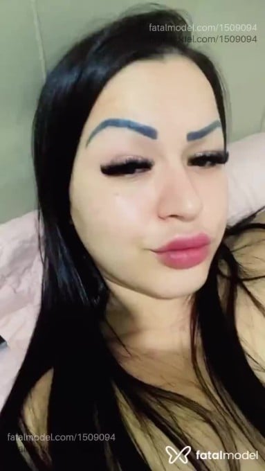 Acompanhante mulher morena (o) de olhos castanhos em Londrina - Bruniinha