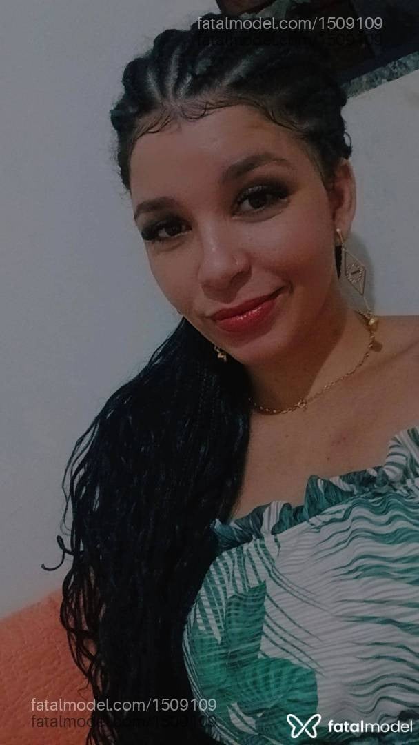 Acompanhante mulher morena (o) de olhos castanhos - Danielly Freitas