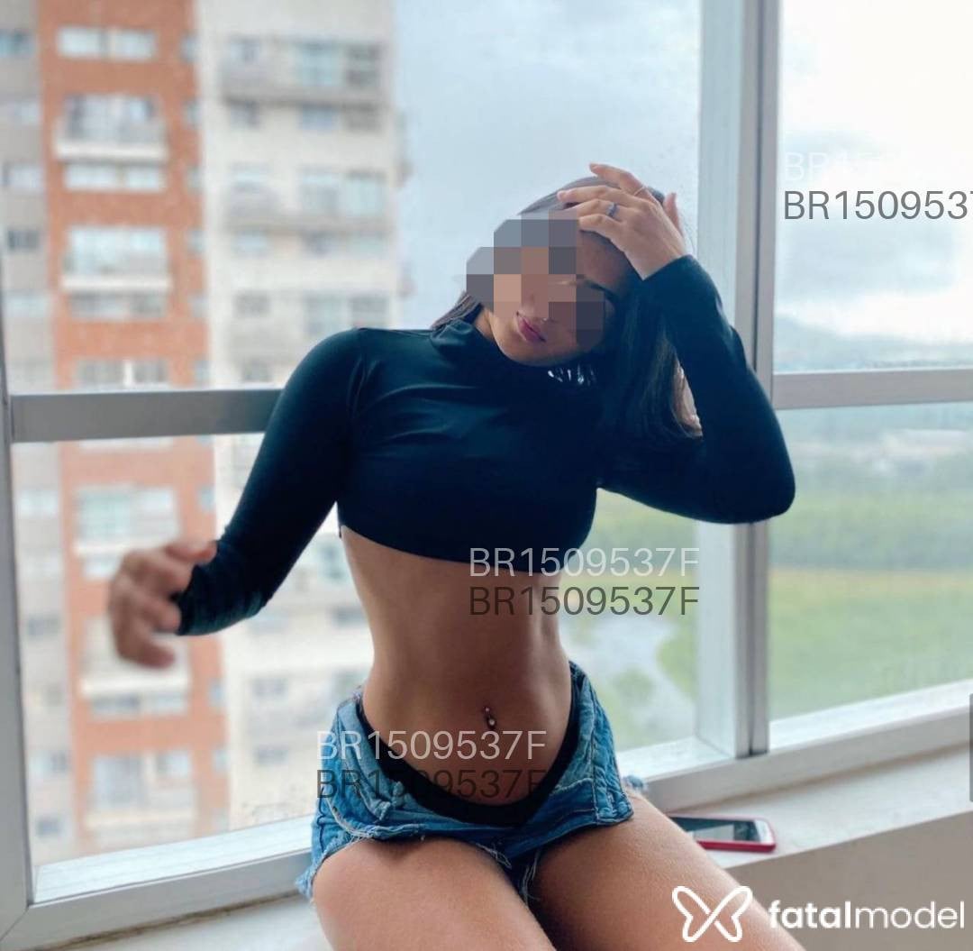Acompanhante mulher morena (o) de olhos pretos - Natasha Acompanhante mulher morena (o) de olhos pretos - Natasha
