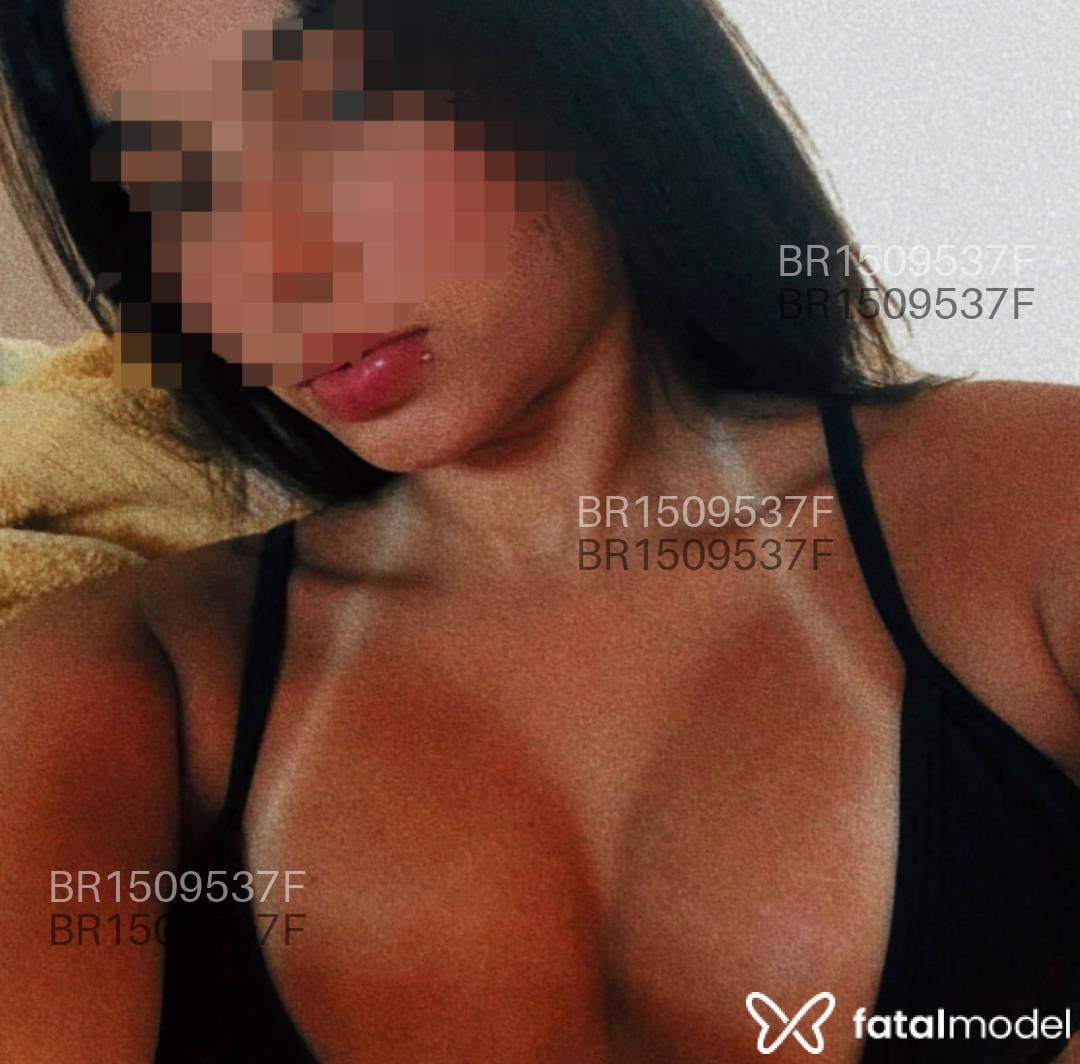 Acompanhante mulher morena (o) de olhos pretos - Natasha Acompanhante mulher morena (o) de olhos pretos - Natasha